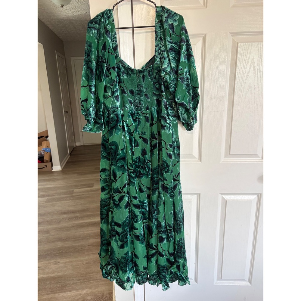 Hutch Green Floral Velvet Twist Front Puff Sleeve Midi Dress Womens 1X - Picture 6 of 6